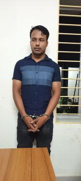 চুয়াডাঙ্গায় চোরাই মোটরসাইকেলসহ ভুয়া পুলিশ সদস্য গ্রেপ্তার