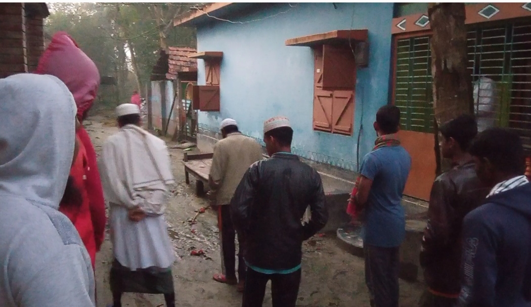 ঝিনাইদহের বাদপুকুরিয়ায় মসজিদের ইমামের প্রশংসনীয় উদ্যোগ