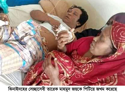 ফেসবুকে স্ট্যাটাস, সেচ্ছাসেবিকে পিটিয়ে জখম