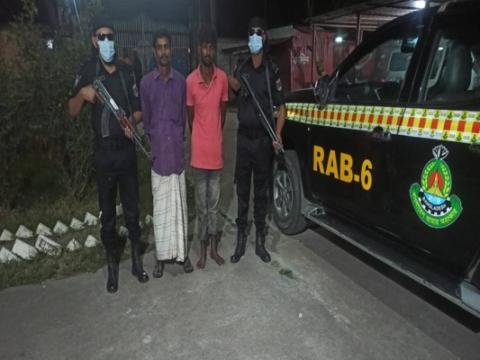 গাংনীতে গাঁজাসহ দুই মাদক ব্যবসায়ী আটক