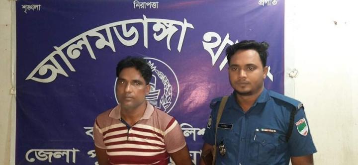 আলমডাঙ্গার মুন্সিগঞ্জে ভুয়া ডিবি পুলিশ আটক
