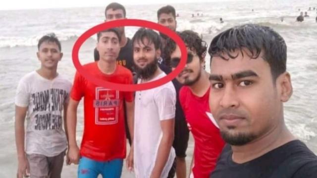 মোটরসাইকেলযোগে বাড়ি ফেরার পথে মেহেরপুরের দুই যুবক নিহত