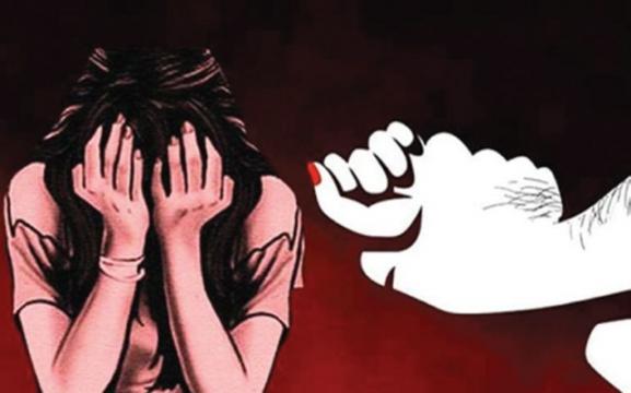 আলমডাঙ্গায় কিশোরীকে গণধর্ষণের অভিযোগ