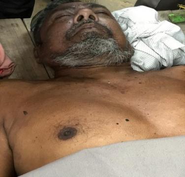 আলমডাঙ্গায় গলায় শাড়ি পেঁচিয়ে বৃদ্ধের আত্মহত্যা