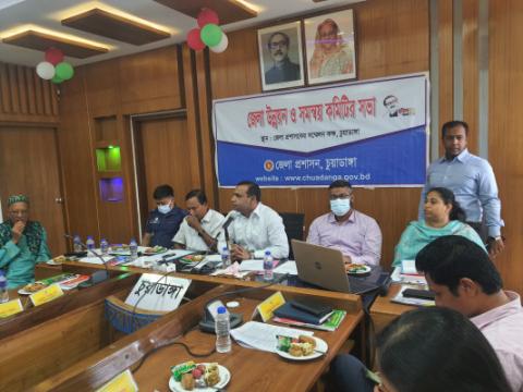 চুয়াডাঙ্গা জেলা উন্নয়ন ও সমন্বয় কমিটির সভায় ডিসি আমিনুল ইসলাম খান