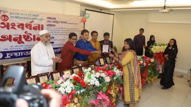 ৪০ তম বিসিএস-এ সুপারিশপ্রাপ্ত ২৫ জন কৃতী শিক্ষার্থীর সংবর্ধনায় এসপি জাহিদ