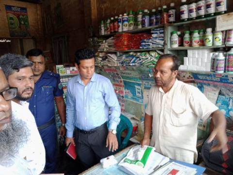 জীবননগরে কৃষকদের অভিযোগের ভিত্তিতে ভ্রাম্যমাণ আদালত পরিচালনা