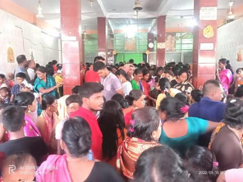 মেহেরপুরে পাঠা বলিতে মেতে উঠেছে হিন্দু সম্প্রদায়