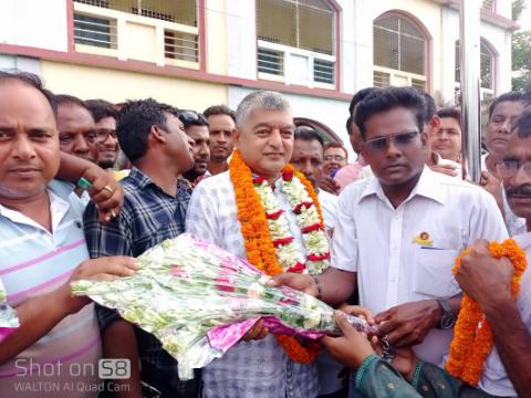 আমঝুপি ও বারাদী ইউপি নির্বাচনে নৌকার প্রার্থী বোরহান উদ্দিন ও মোমিনুল ইসলামকে সংবর্ধনা