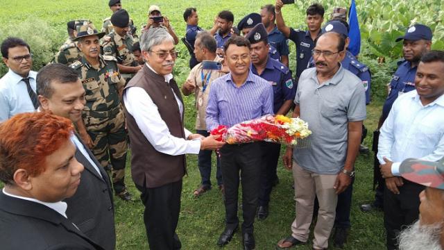 ভারতে নিযুক্ত বাংলাদেশের হাইকমিশনারের মুজিবনগর স্বাধীনতা সড়ক পরিদর্শন