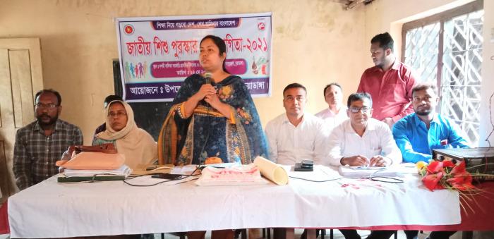 দামুড়হুদায় জাতীয় শিশু পুরস্কার প্রতিযোগিতার উদ্বোধনকালে ইউএনও সানজিদা বেগম