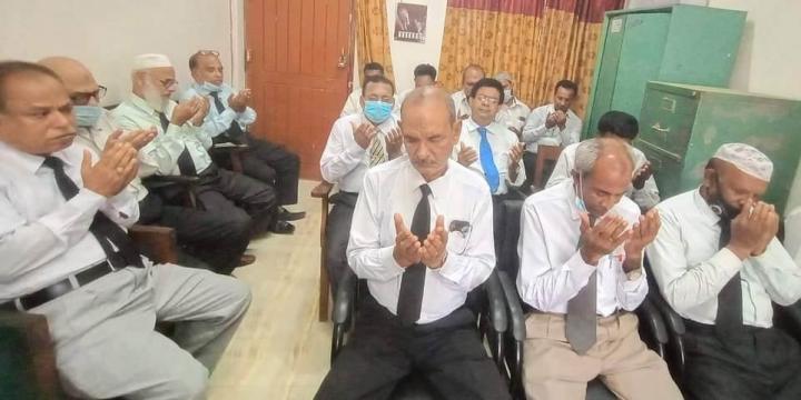 এমপি ছেলুন জোয়ার্দ্দারের সুস্থতা কামনা করে চুয়াডাঙ্গা জজ কোর্টে দোয়া অনুষ্ঠিত