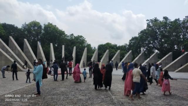 মুজিবননগরে ঈদের ৩য় দিনে জনতার ঢল