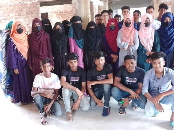 জীবননগর সাকসেস প্লাস একাডেমি কোচিংয়ে বিদায় সংবর্ধনা