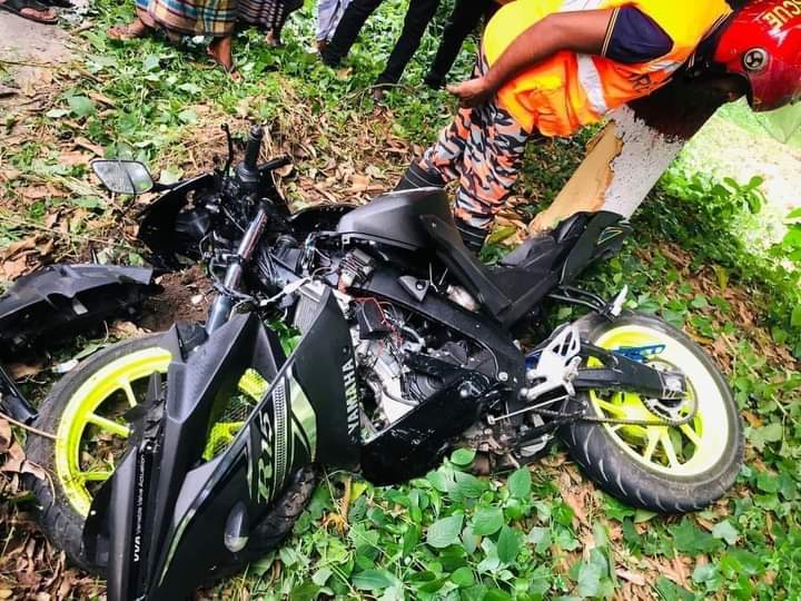 আমঝুপিতে মোটরসাইকেল দুর্ঘটনায় যুবক নিহত