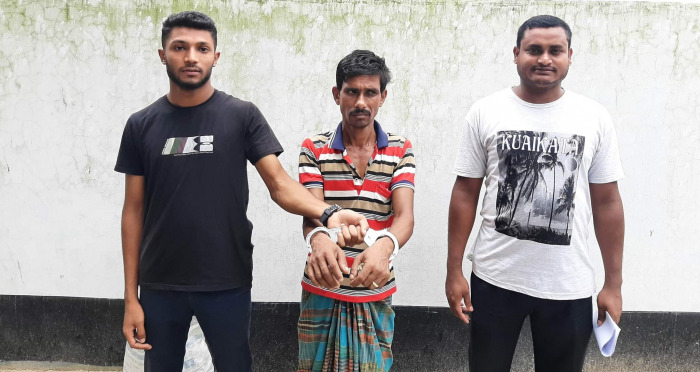 চুয়াডাঙ্গার আলুকদিয়ায় মাদকদ্রব্য নিয়ন্ত্রণ অধিদপ্তরের অভিযান