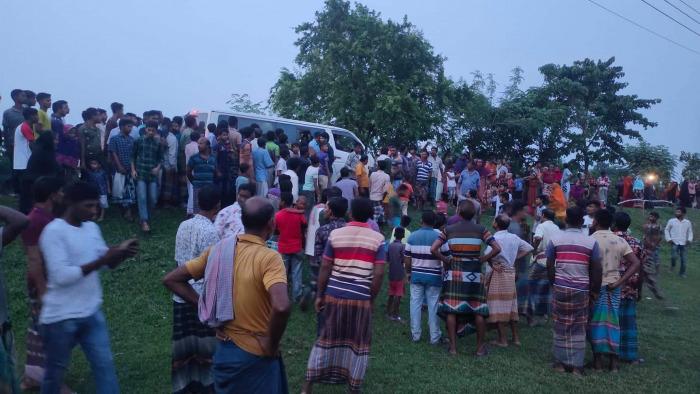 আম কিনতে গিয়ে লাশ হয়ে ফিরলেন চাচা-ভাতিজা