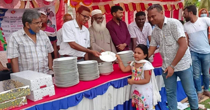 আলমডাঙ্গায় আন্তঃপ্রাথমিক বিদ্যালয় ক্রীড়া ও সাংস্কৃতিক প্রতিযোগিতা ও পুরস্কার বিতরণ অনুষ্ঠিত