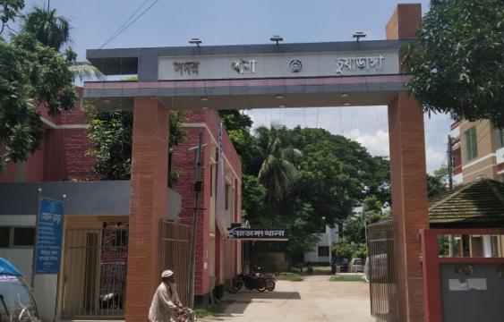 চুয়াডাঙ্গায় পিতার বিরুদ্ধে মেয়ের ধর্ষণচেষ্টার মামলা