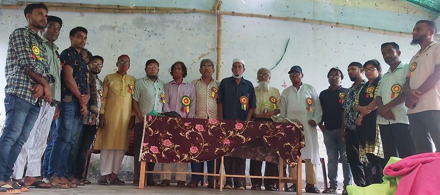 আলমডাঙ্গায় ঈদ পুনর্মিলনী ও সাহিত্য আড্ডা অনুষ্ঠিত