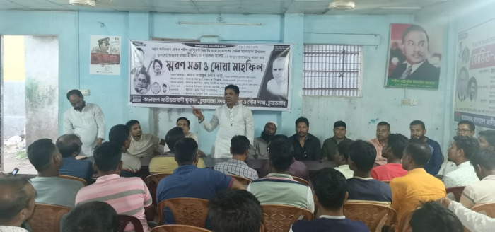 চুয়াডাঙ্গায় যুবদল নেতা খায়রুল আলমের স্মরণ সভা ও দোয়া মাহফিল অনুষ্ঠিত