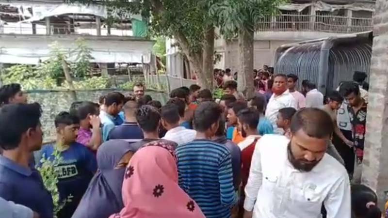জীবননগরের পিয়ারাতলায় বয়লার বিস্ফোরণে শ্রমিক নিহত