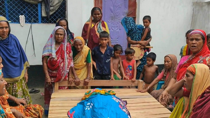 গাংনীতে সড়ক দুর্ঘটনায় বৃদ্ধ নিহত