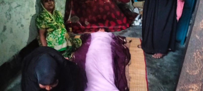 জীবননগরে সিড়ি থেকে পড়ে গৃহবধূর মৃত্যু