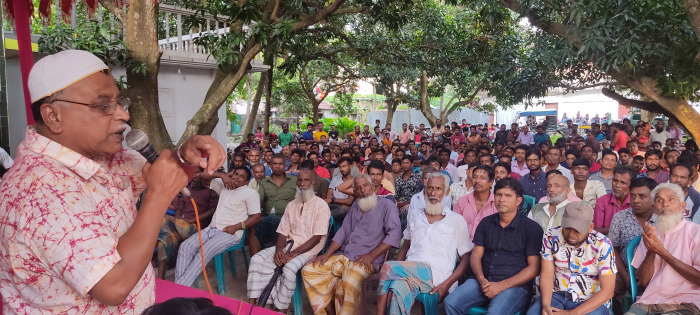 শোকাবহ আগস্ট উপলক্ষে মোমিনপুরে কর্মী সভায় আসাদুল হক বিশ্বাস