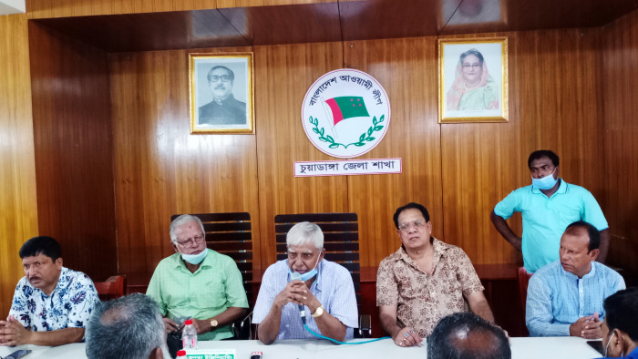 চুয়াডাঙ্গায় জাতীয় শোক দিবস পালন উপলক্ষে মতবিনিময় সভায় এমপি ছেলুন জোয়ার্দ্দার