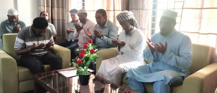 দর্শনা পৌর মেয়র মতিয়ার রহমানের রোগমুক্তি কামনায় দোয়া