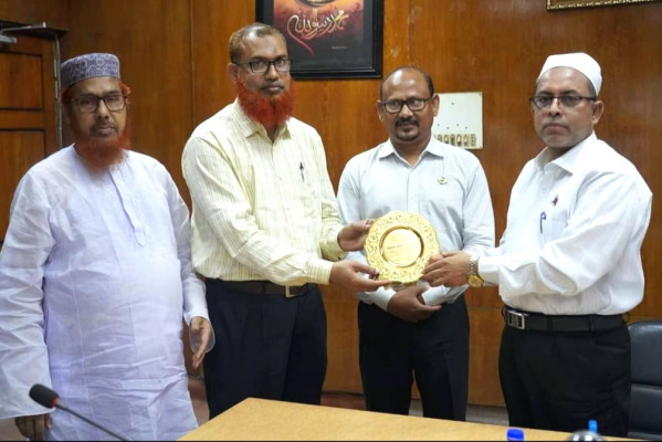 শুদ্ধচার পুরস্কার পেলেন ঝিনাইদহ ইফার উপ-পরিচালক আব্দুল হামিদ