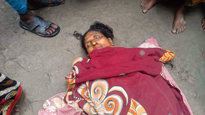 শাশুড়ীকে কুপিয়ে মারলেন জামাই