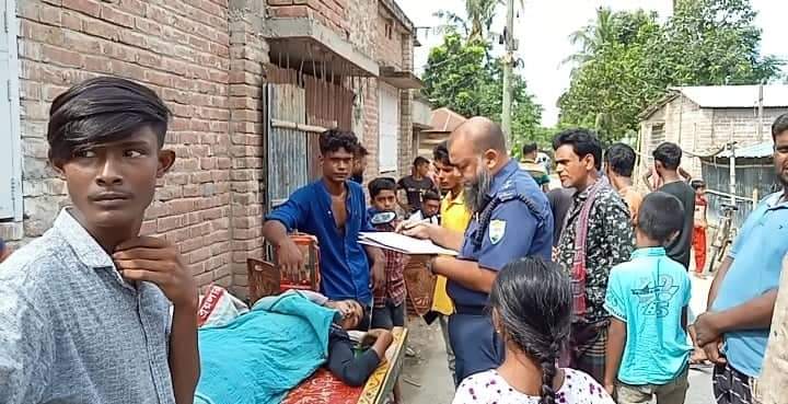আলমডাঙ্গায় ট্রেনে কেটে যুবকের মৃত্যু