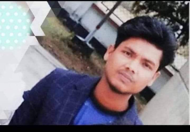 দামুড়হুদার হাতিভাঙ্গায় বজ্রপাতে যুবকের মৃত্যু