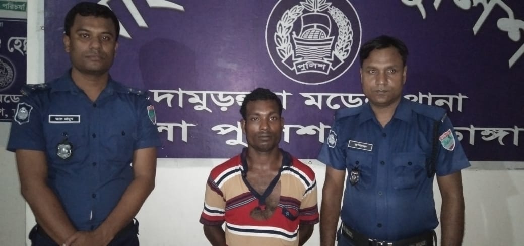 শিশুকে জোরপূর্বক বলাৎকারের চেষ্টা, যুবক আটক