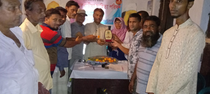 আন্দুলবাড়ীয়া সাহিত্য পরিষদের সাপ্তাহিক সাহিত্য আসর অনুষ্ঠিত