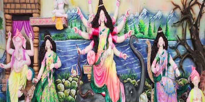 দুর্গোৎসব নির্বিঘ্নে উদ্যাপন করাতে প্রস্তুত পুলিশ