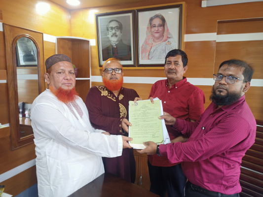 চুয়াডাঙ্গা জেলা পরিষদ নির্বাচনে চেয়ারম্যান পদে ৪ ও সদস্য পদে ২৫ প্রার্থীর মনোনয়নপত্র সংগ্রহ