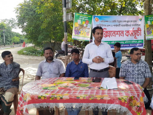 সেনেরহুদায় গবাদিপশুর ভ্যাক্সিনেশন কর্মসূচির উদ্বোধন