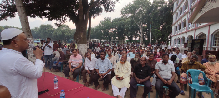 আলমডাঙ্গার রামদিয়া-কায়েতপাড়ায় কর্মী সভায় আসাদুল হক বিশ্বাস