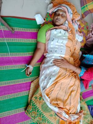 দামুড়হুদায় বিষপানে নারীর আত্মহত্যা