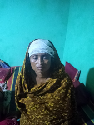 কার্পাসডাঙ্গায় ছাগলে গাছ খাওয়াকে কেন্দ্র করে গৃহবধূকে মারধর