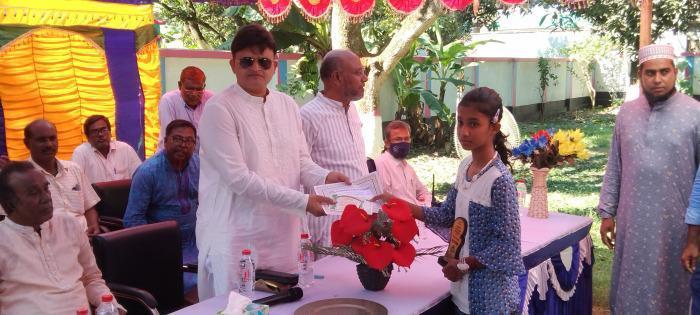 মুজিবনগর অনামিকা আইডিয়াল স্কুলে সৃজনশীল মেধা অন্বেষন প্রতিযোগিতা অনুষ্ঠিত