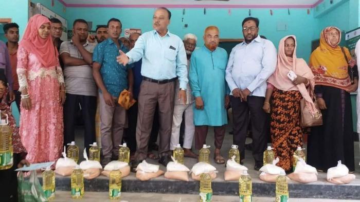 কার্পাসডাঙ্গায় ভর্তুকি মূল্যে টিসিবির পণ্য বিক্রির উদ্বোধন