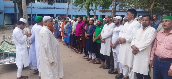 চুয়াডাঙ্গায় বিএনপি নেতা আবুল কালাম আজাদের নানীর ইন্তেকাল