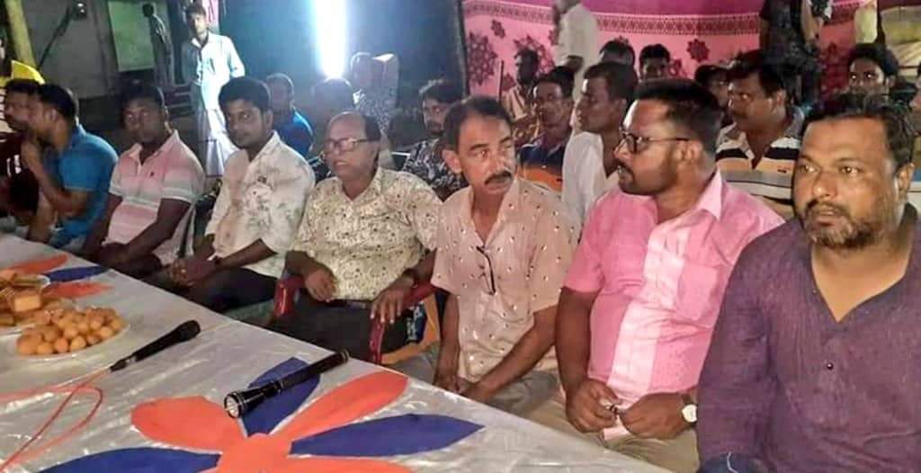 উথলী ইউনিয়নে পূজামণ্ডপ পরিদর্শন করলেন আ.লীগ নেতৃবৃন্দ