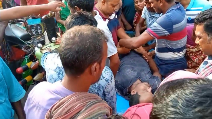 মেহেরপুরে বজ্রপাতে কৃষক নিহত