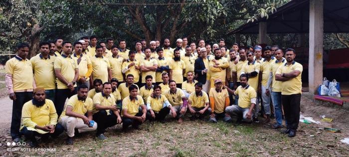 ২৩ বছর পর বন্ধুত্বের টানে মিলনমেলা