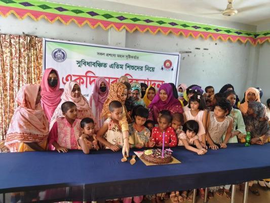 চুয়াডাঙ্গা জেলা পুলিশের সহযোগিতায় নারী কল্যাণ সমিতির বিশেষ আয়োজন